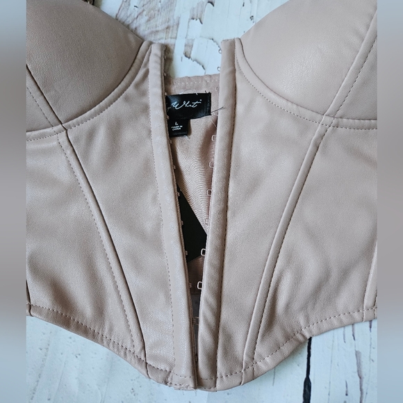 New Say What Women's Faux Leather Pink Corset Top Size Large - Picture 5 of 5